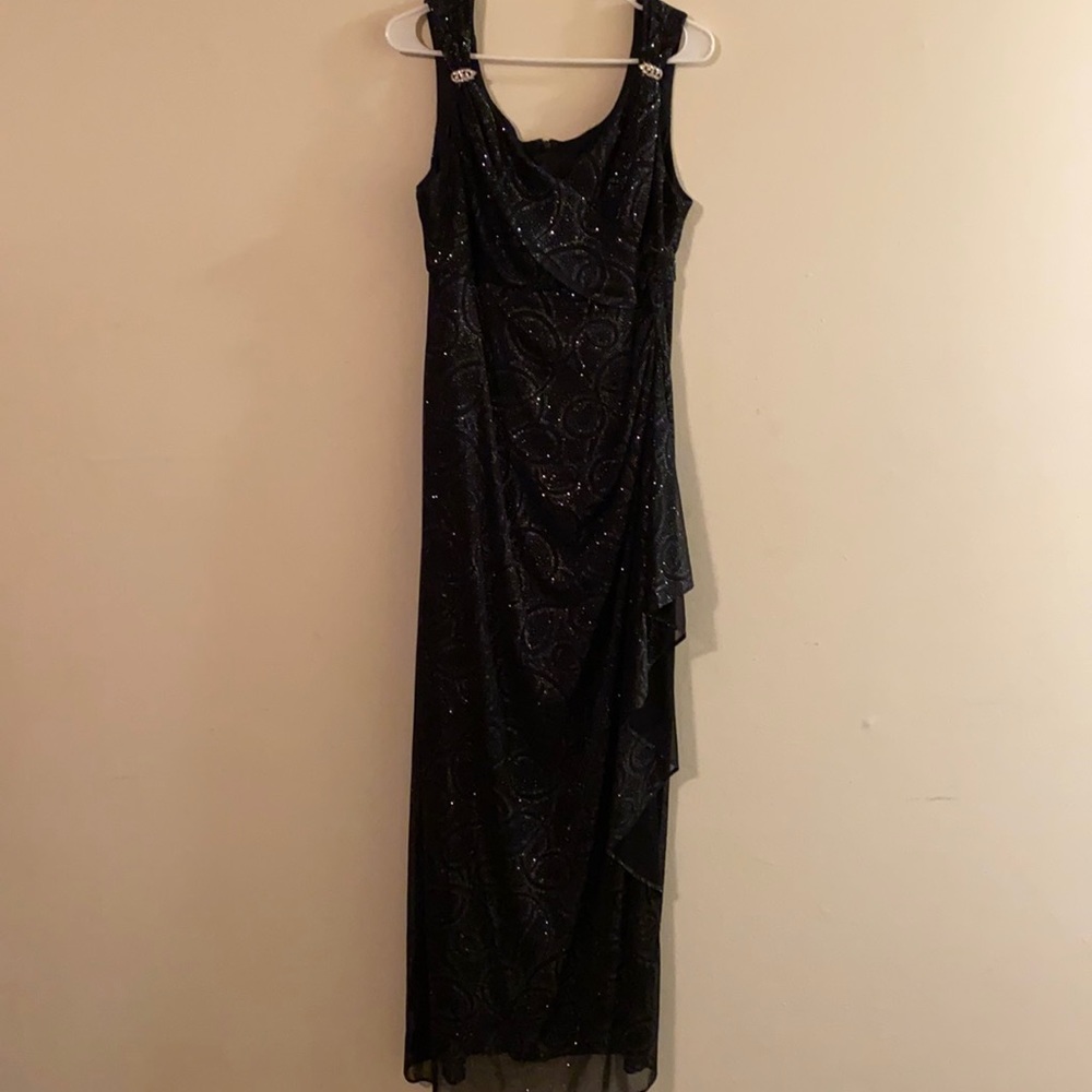Black sparkly formal dress